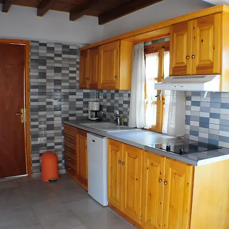 Ariadne House Αγία Άννα